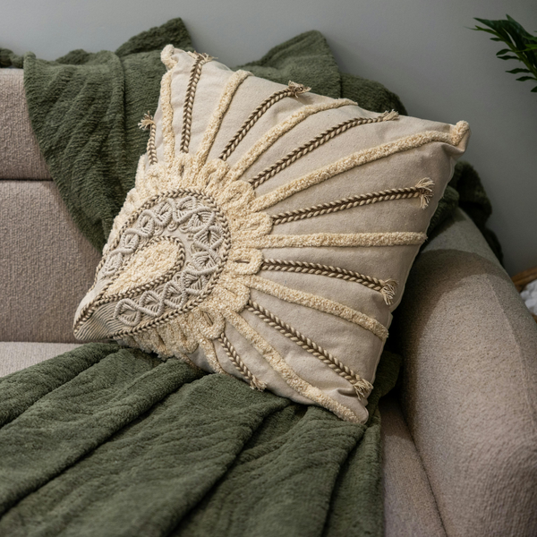 Cushions & Throws
